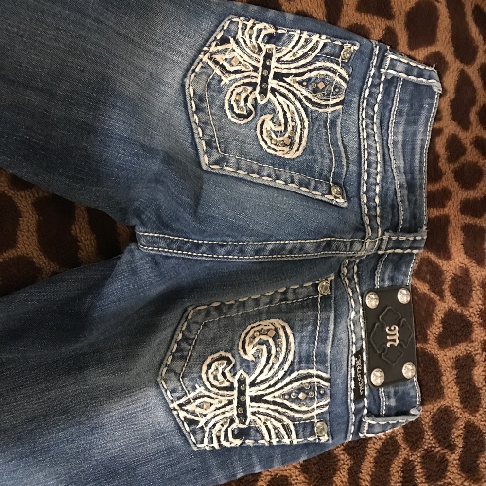 Miss Me ONLY 1/4 of the price! Size 25